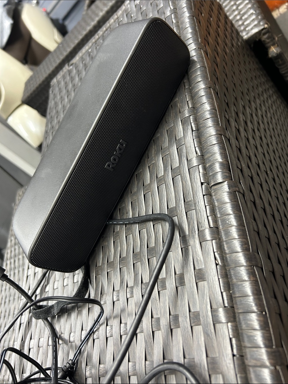 Roku streambar